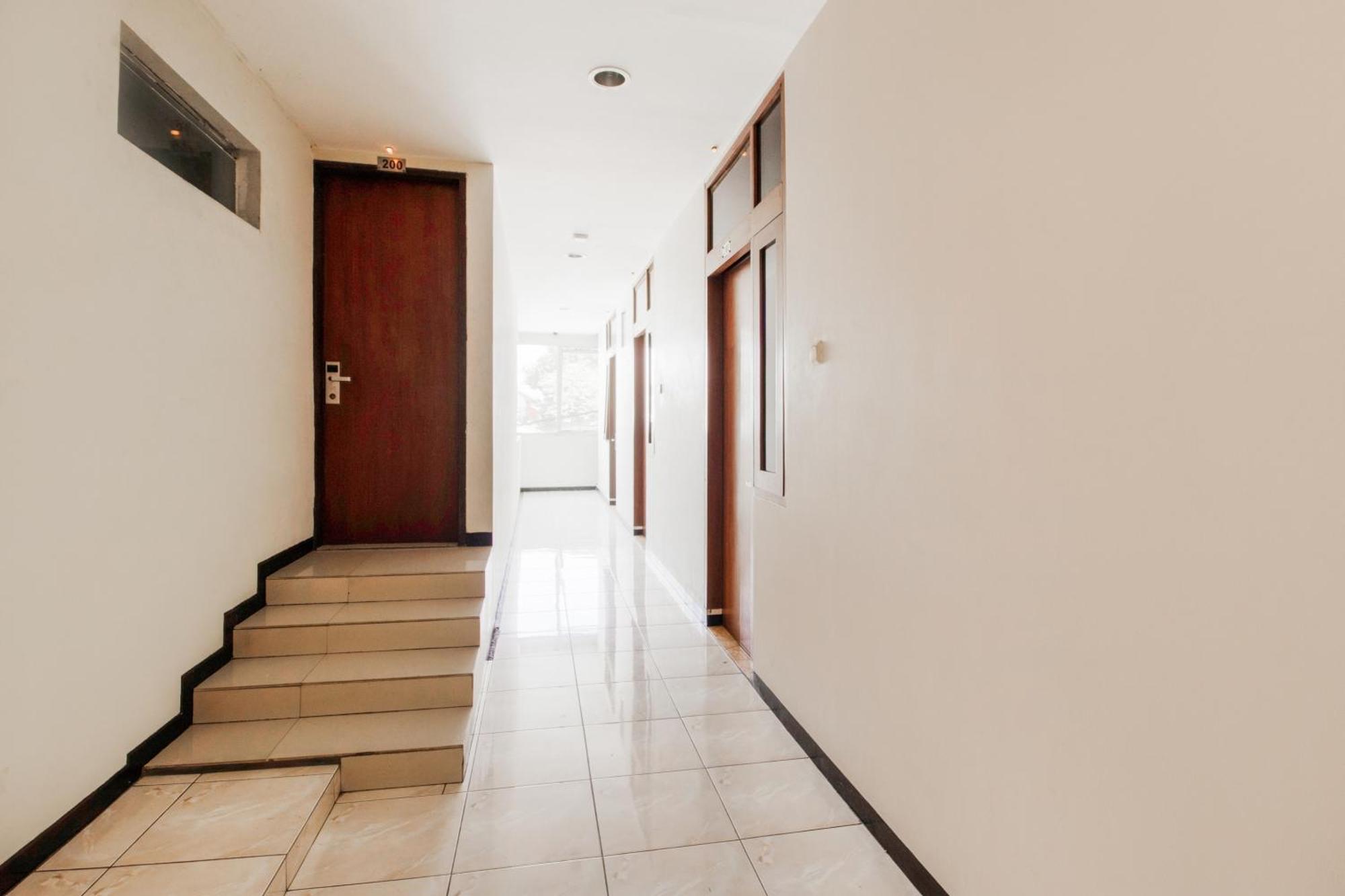 Cimahi Oyo Flagship 3753 Cassa Dua Hotel מראה חיצוני תמונה